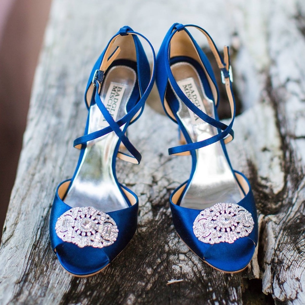 Badgley Mischka Sari Navy satin Wedding shows SZ 7